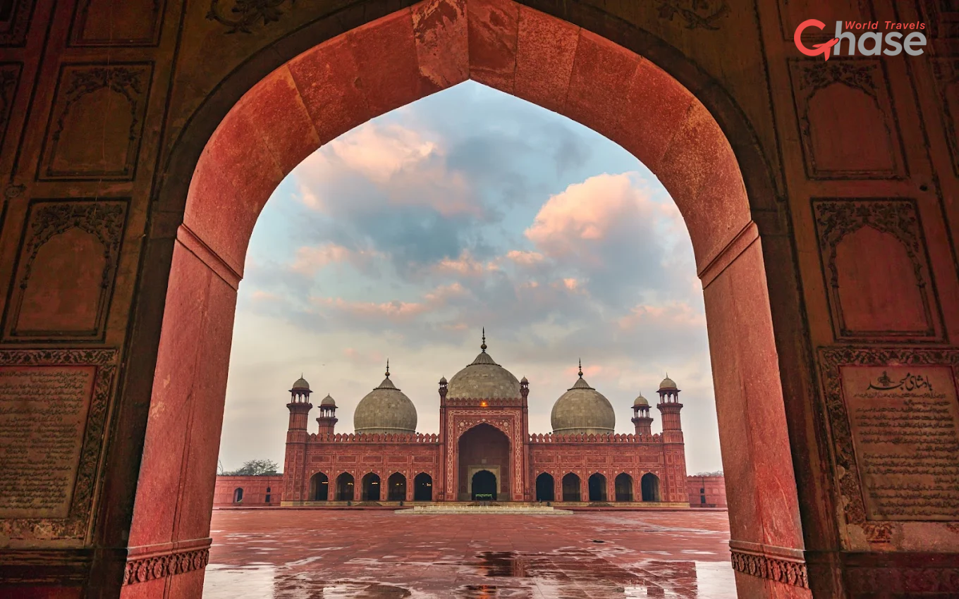 Badshahi Mosque